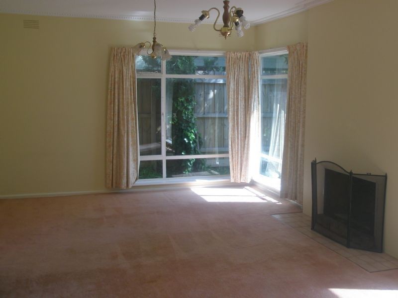 94 Leeds Road, Mount Waverley VIC 3149