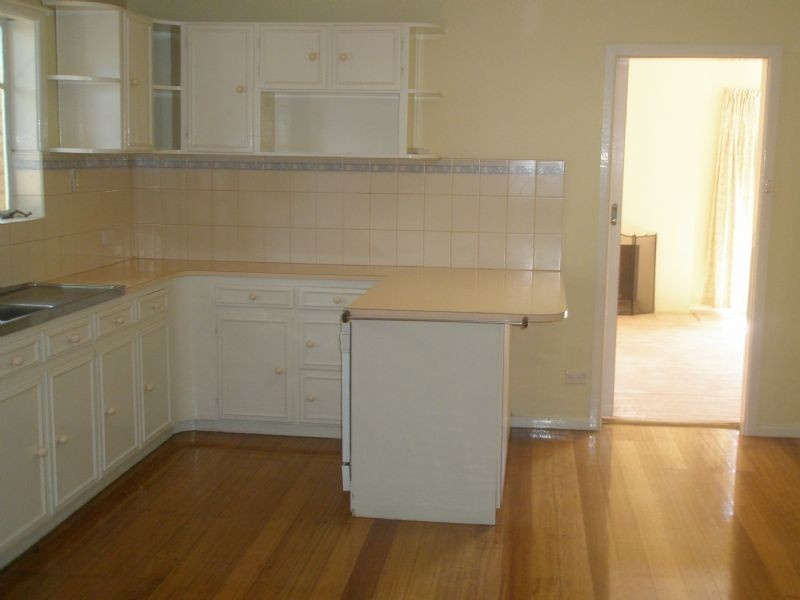 94 Leeds Road, Mount Waverley VIC 3149