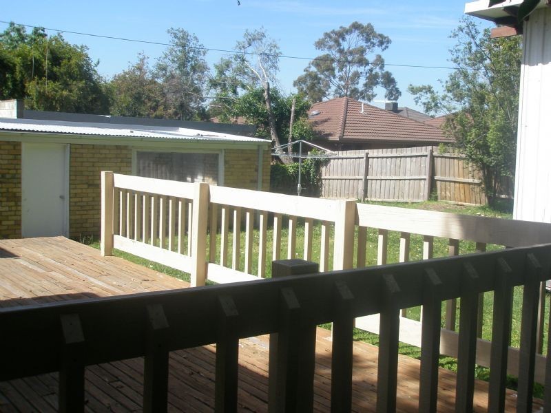 94 Leeds Road, Mount Waverley VIC 3149