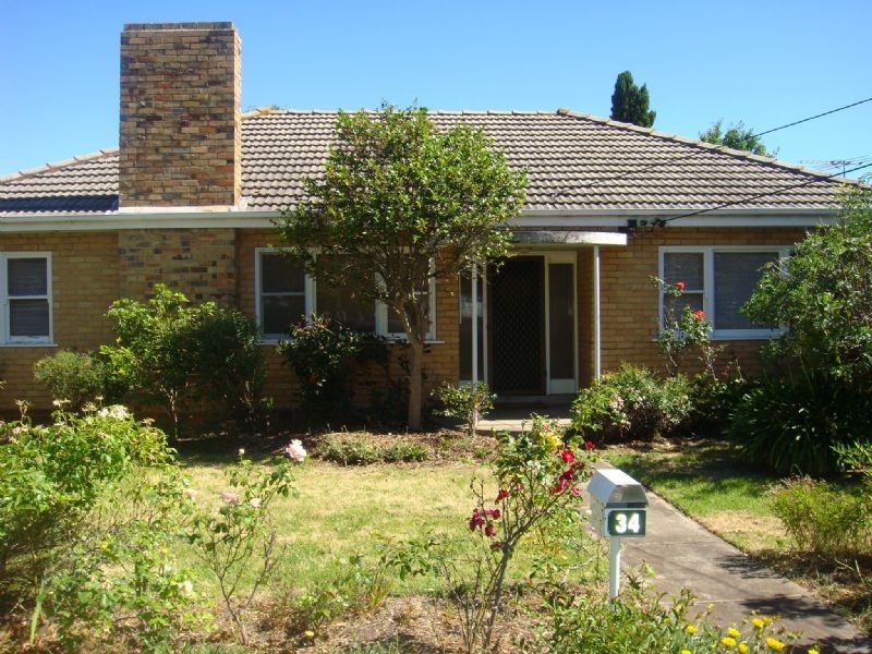 34 Kemp Avenue, Mount Waverley VIC 3149