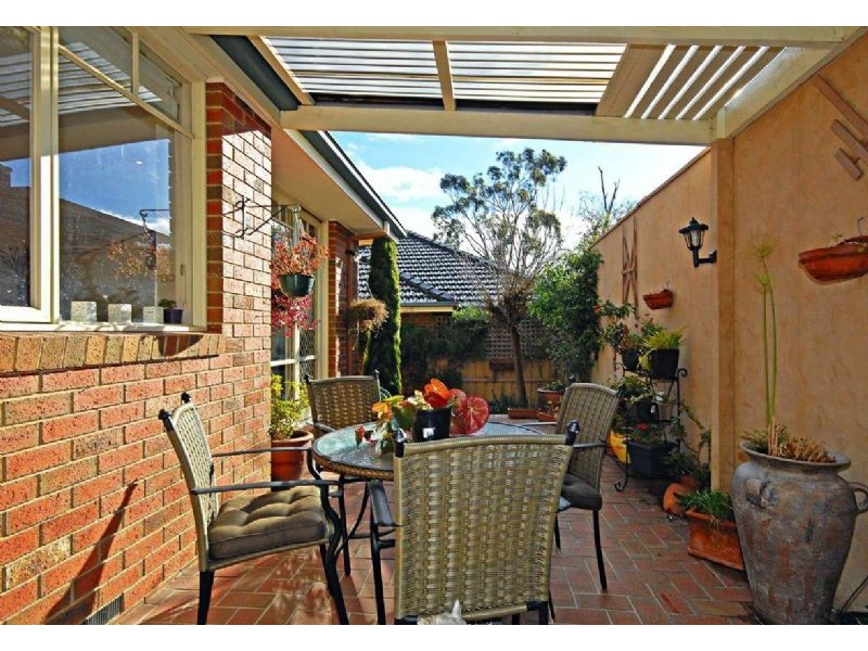 1/9-11 St Albans Street, Mount Waverley VIC 3149