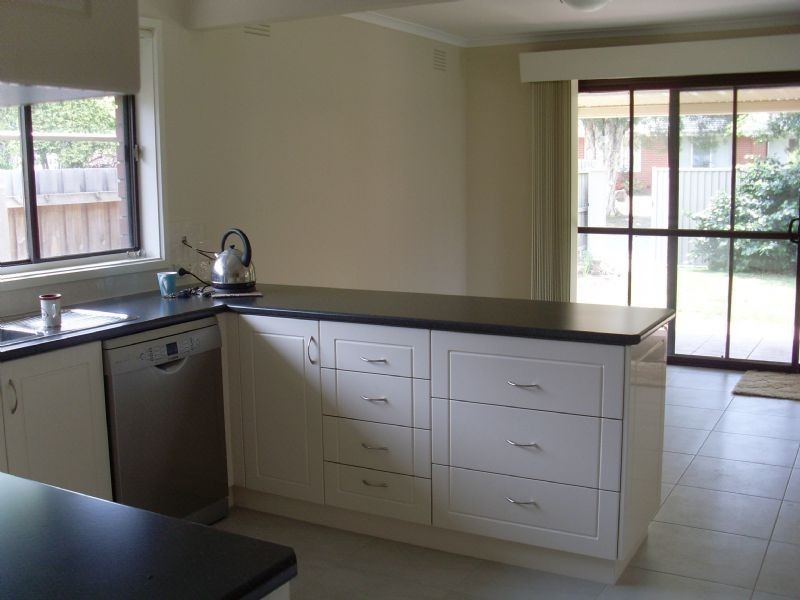 47 Plato Crescent, Wheelers Hill VIC 3150