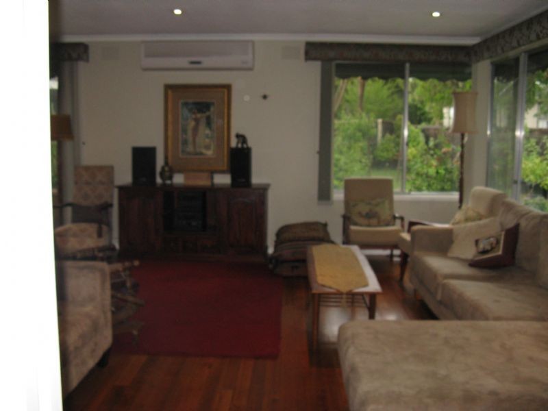 4 Rydal Place, Wheelers Hill VIC 3150