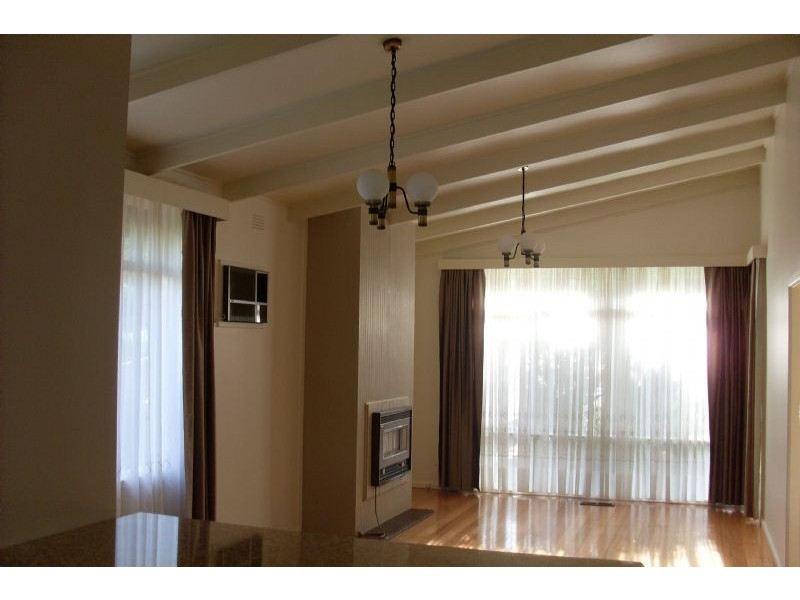 21 Sunhill Road, Mount Waverley VIC 3149