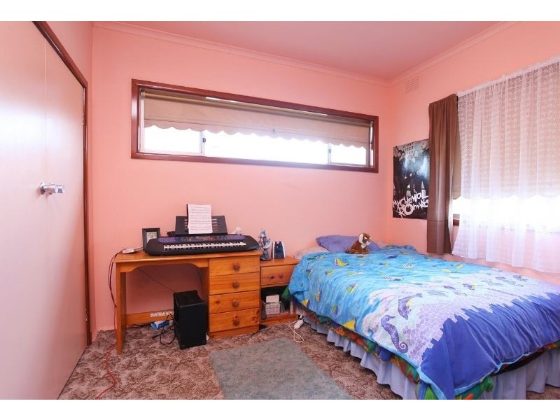 10 Woolert Street, Ashwood VIC 3147