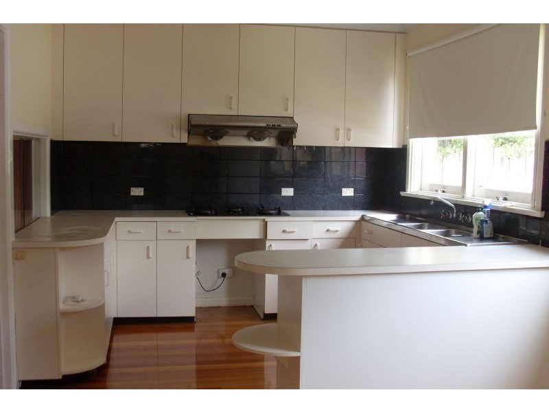 84 Canterbury Road, Blackburn South VIC 3130
