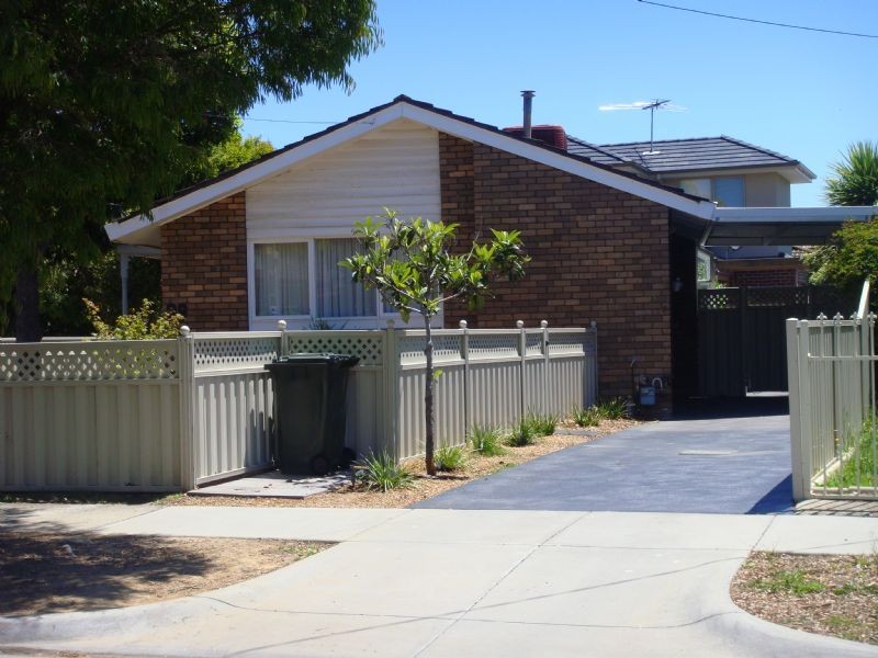 39 Fraser Street, Glen Waverley VIC 3150