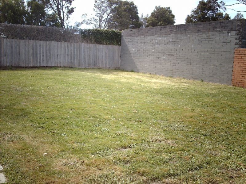 9 Avonhurst Drive, Glen Waverley VIC 3150