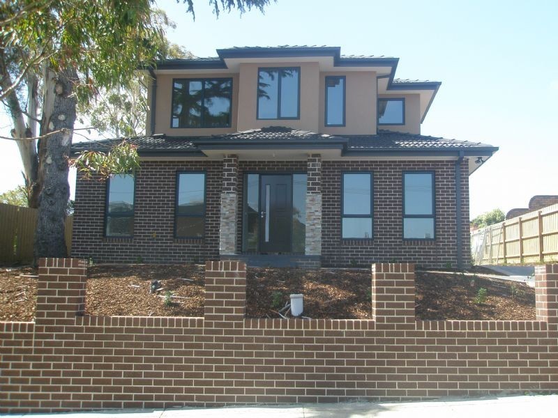 1/647 High Street Road, Glen Waverley VIC 3150