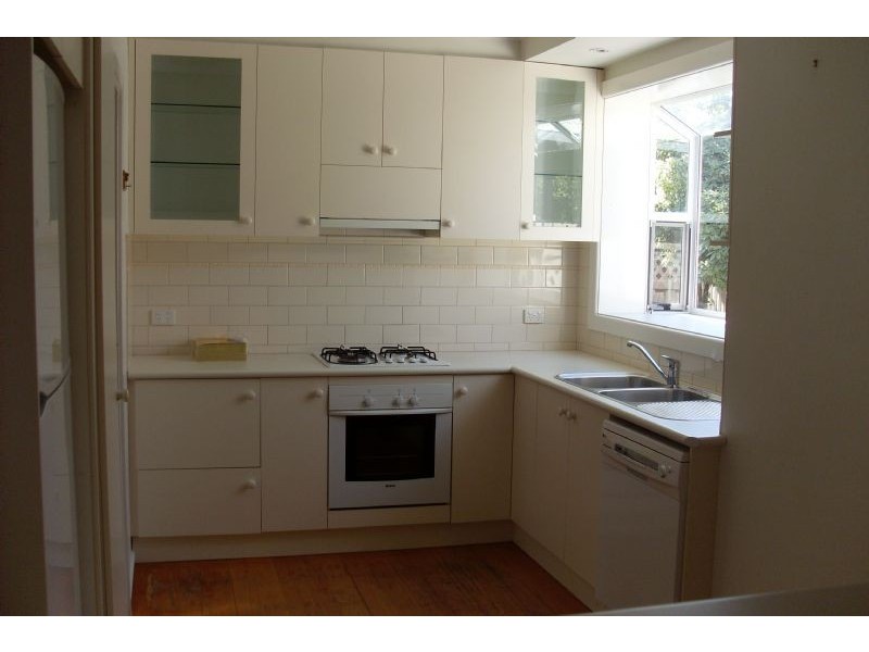 39 Fraser Street, Glen Waverley VIC 3150