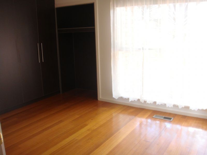 1/53 Strada Crescent, Wheelers Hill VIC 3150