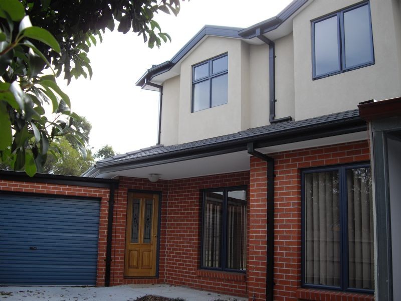 2/17 Avonhurst Drive, Glen Waverley VIC 3150