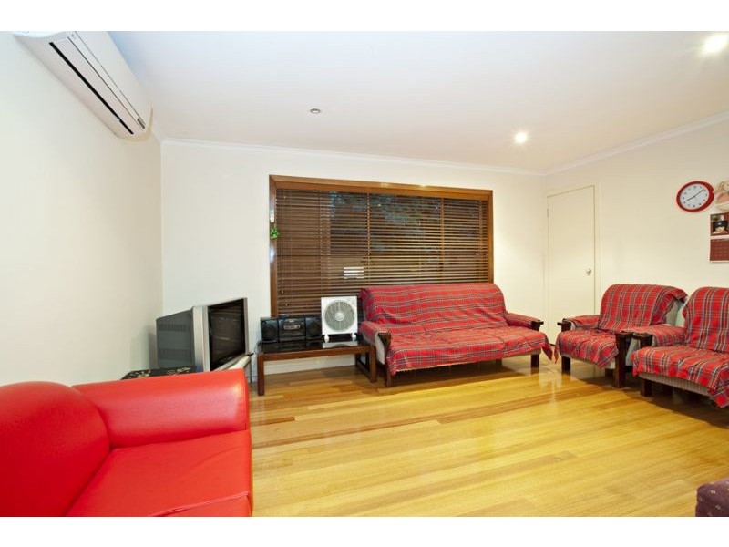 2/140 Springvale Road, Glen Waverley VIC 3150