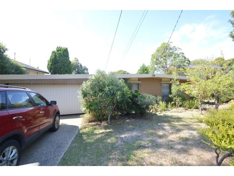 18 Buller Drive, Glen Waverley VIC 3150