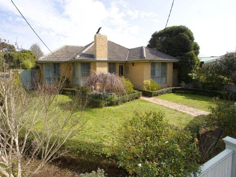 77 Orchard Street, Glen Waverley VIC 3150