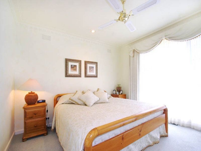 77 Orchard Street, Glen Waverley VIC 3150