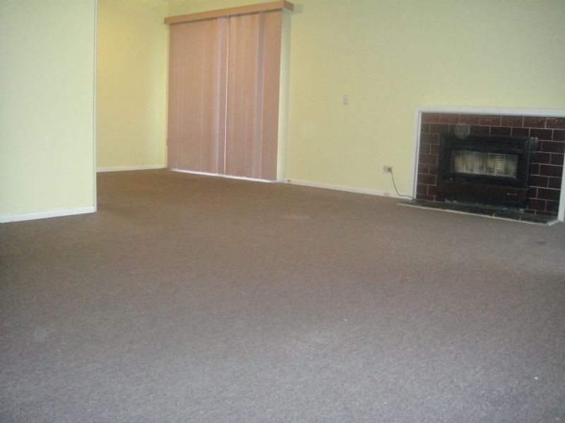 37 Johnson Drive, Glen Waverley VIC 3150