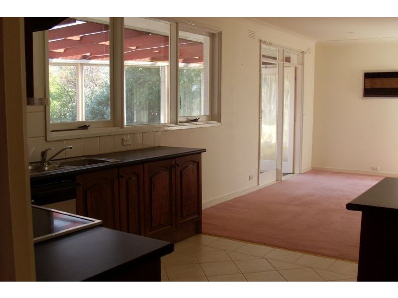 2 Athol Street, Mount Waverley VIC 3149