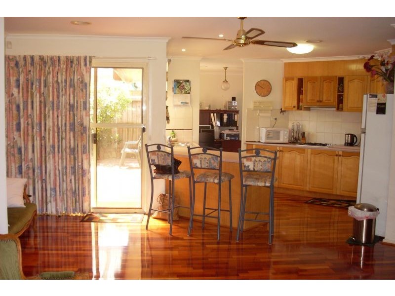 2/9 Gross Court, Mount Waverley VIC 3149