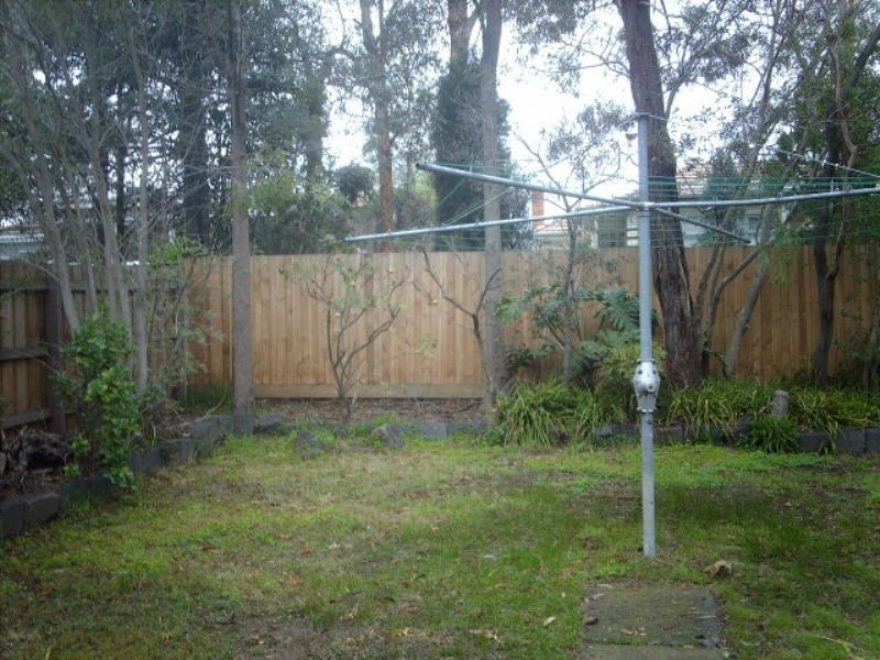 12 Lindwall Street, Glen Waverley VIC 3150