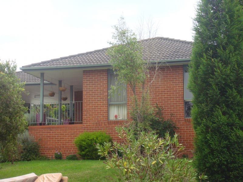 11 Hamsterley Square, Wantirna VIC 3152