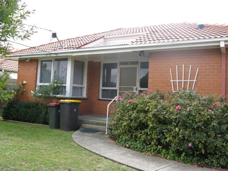 34 Kauri Grove, Glen Waverley VIC 3150
