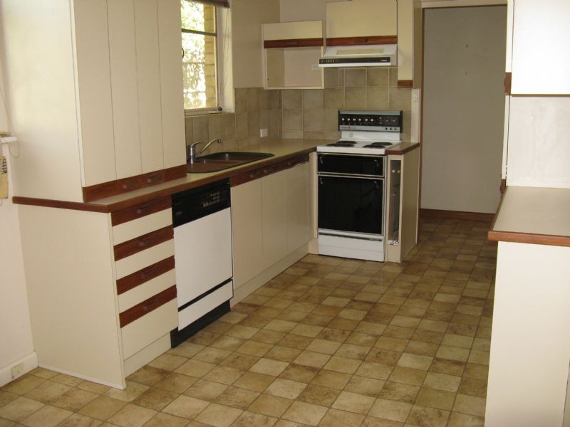 2 Oak Court, Mount Waverley VIC 3149