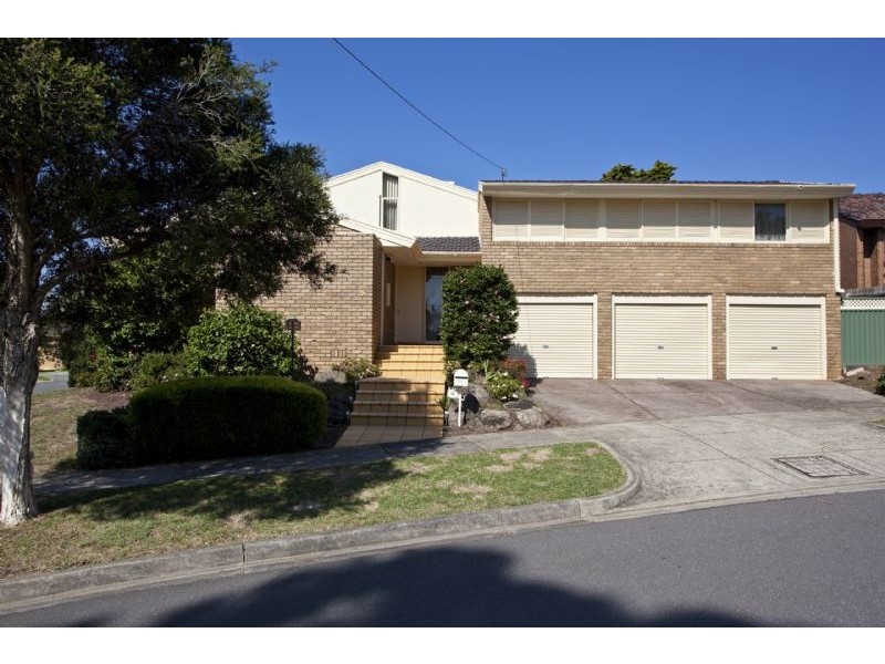 15 Glenview Court, Glen Waverley VIC 3150
