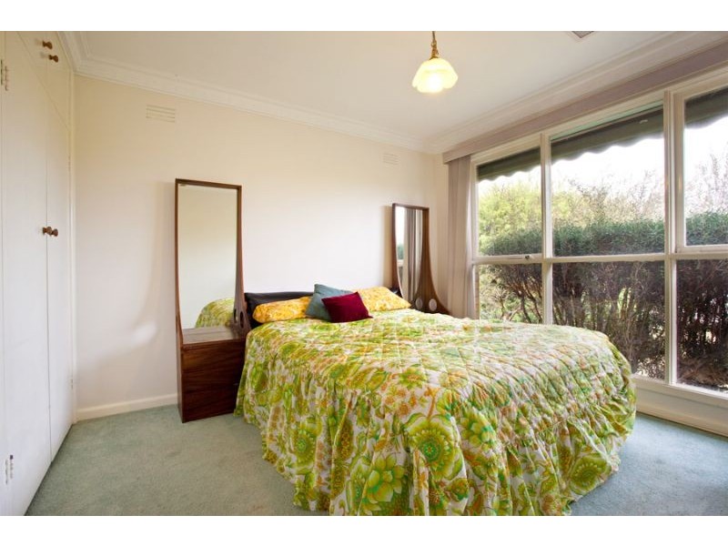 20 Mayfield Drive, Mount Waverley VIC 3149