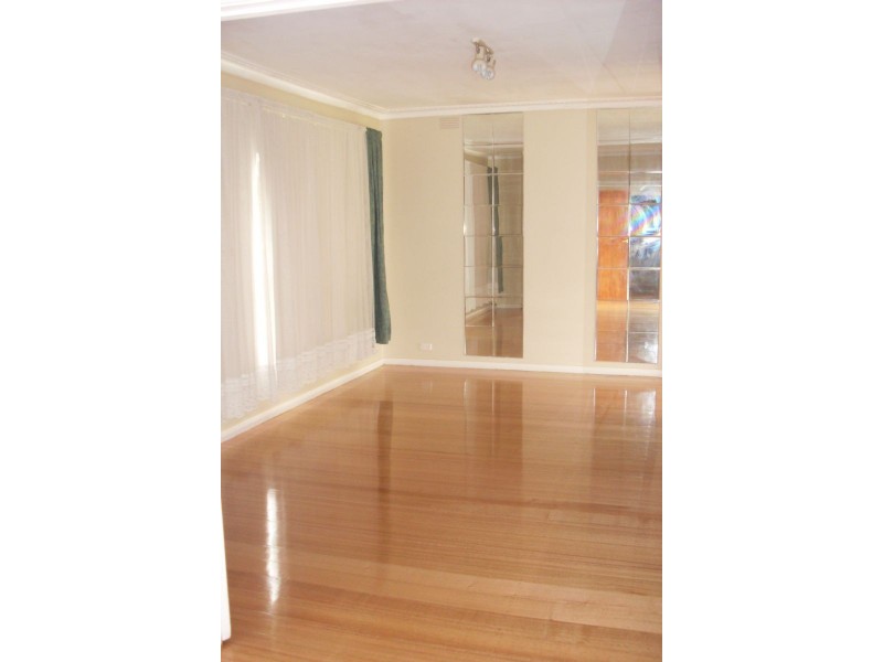 88 Watsons Road, Glen Waverley VIC 3150