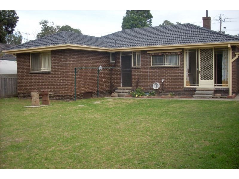 88 Watsons Road, Glen Waverley VIC 3150