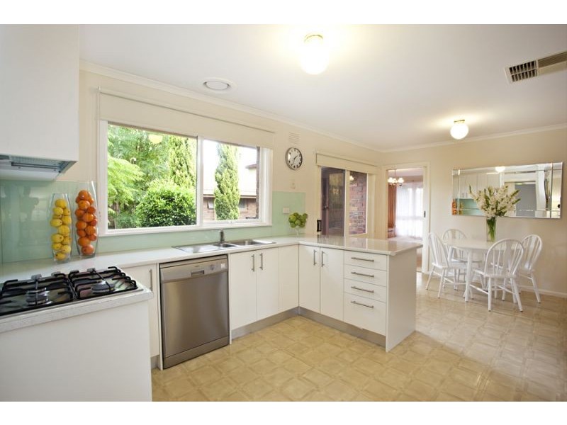 24 Camelot Drive, Glen Waverley VIC 3150