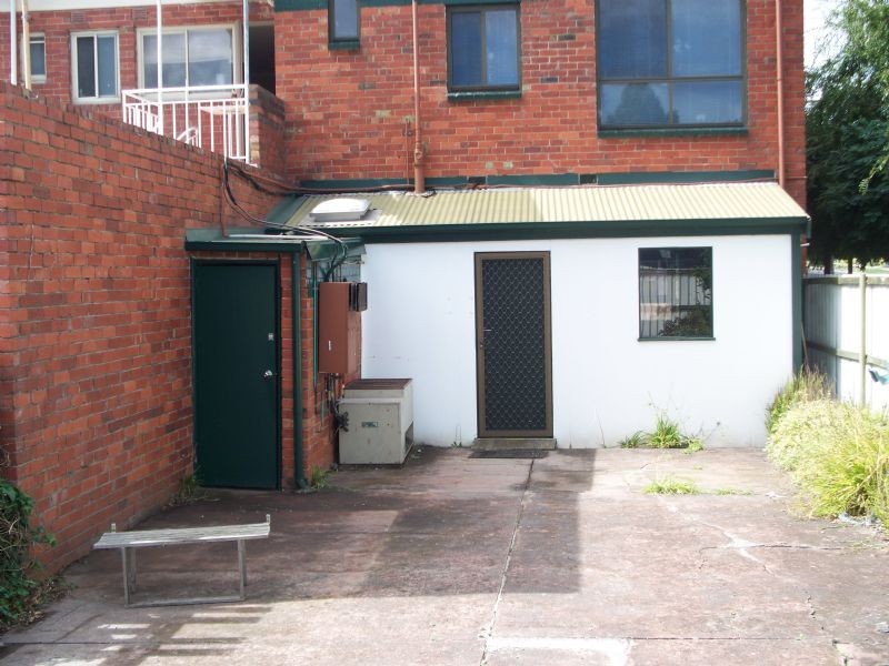 11 Glenwood Avenue, Glen Waverley VIC 3150