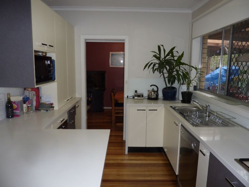 11 Garwain Parade, Glen Waverley VIC 3150