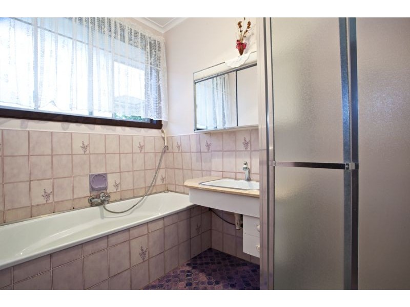 37 Fraser Street, Glen Waverley VIC 3150