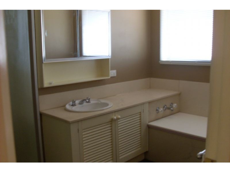 48 Hampshire Road, Glen Waverley VIC 3150