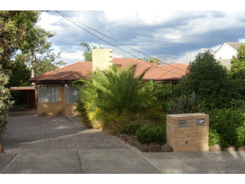 15 Trent Court, Notting Hill VIC 3168