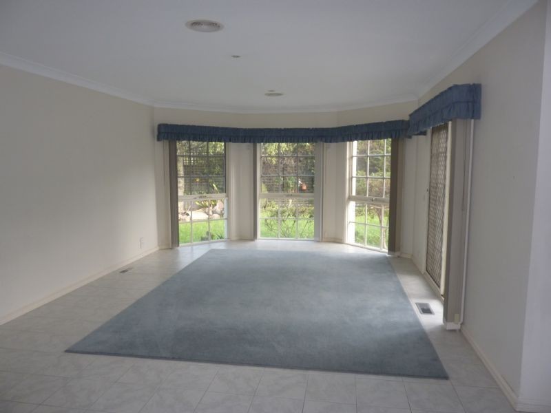 48 Jacqueline Road, Mount Waverley VIC 3149