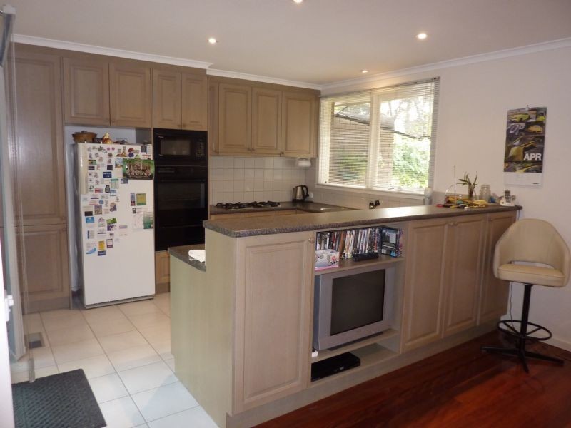 3 Carmen Court, Glen Waverley VIC 3150