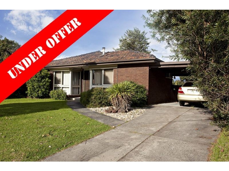 122 King Arthur Drive, Glen Waverley VIC 3150