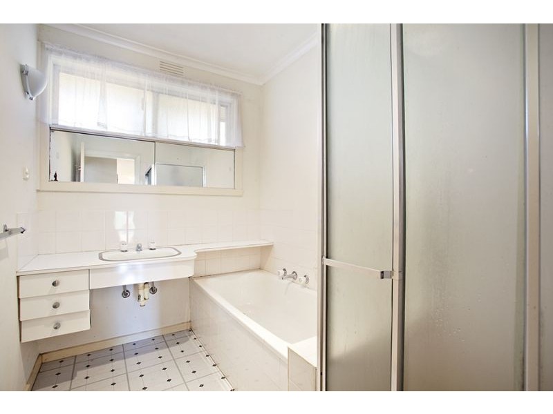 2/37 Gyton Avenue, Glen Waverley VIC 3150