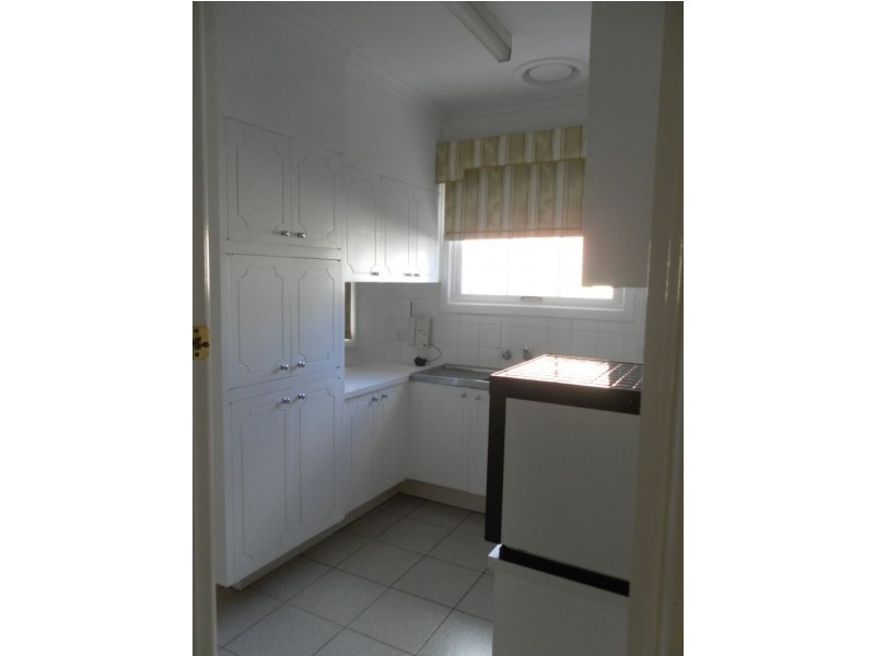 1/13 Olympian Avenue, Mount Waverley VIC 3149