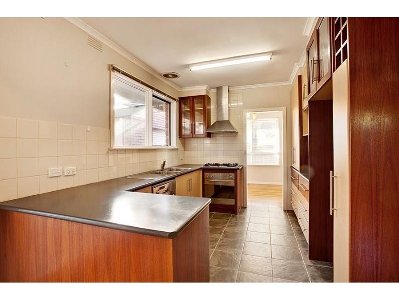 13 Plato Crescent, Wheelers Hill VIC 3150