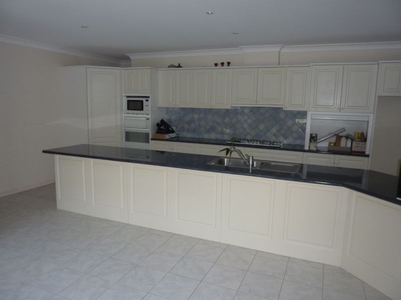 48 Jacqueline Road, Mount Waverley VIC 3149