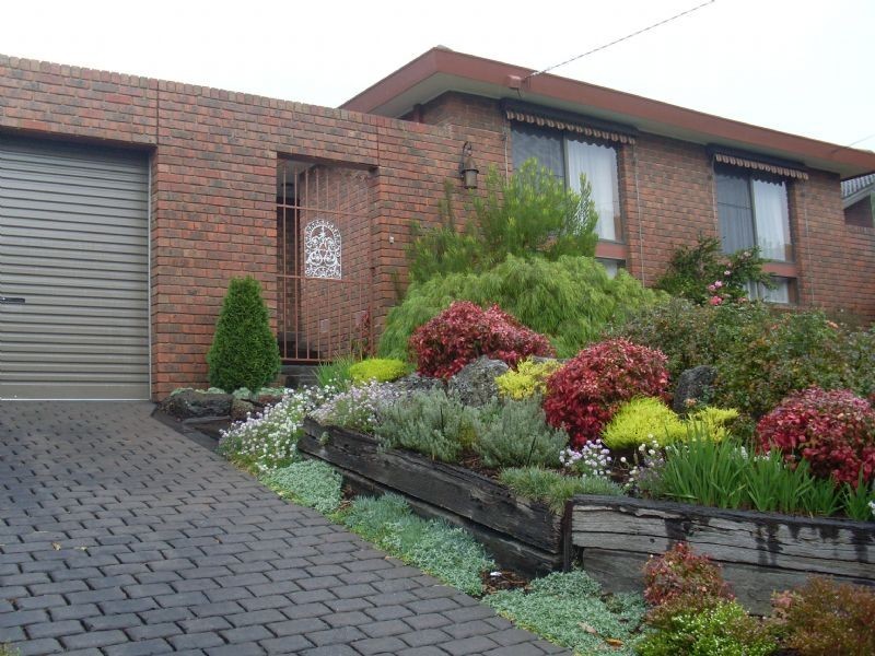 2 Snead Court, Mount Waverley VIC 3149