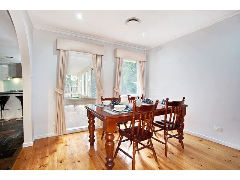 2 Aztec Court, Wheelers Hill VIC 3150