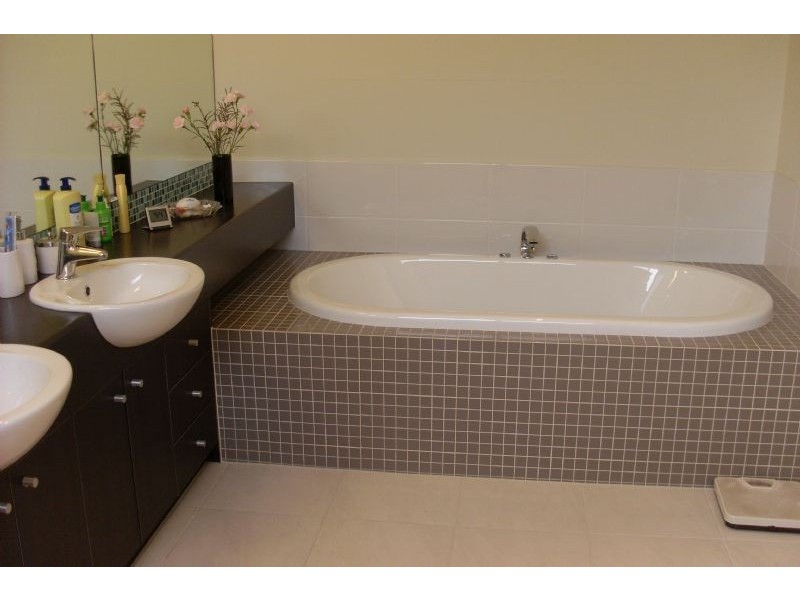 12 Settler Court, Glen Waverley VIC 3150