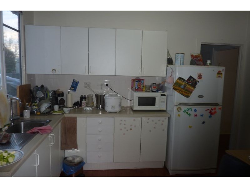 16 Station Avenue, Ashwood VIC 3147