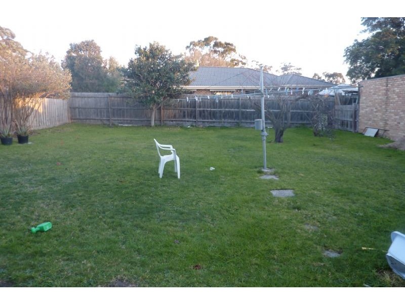 16 Station Avenue, Ashwood VIC 3147