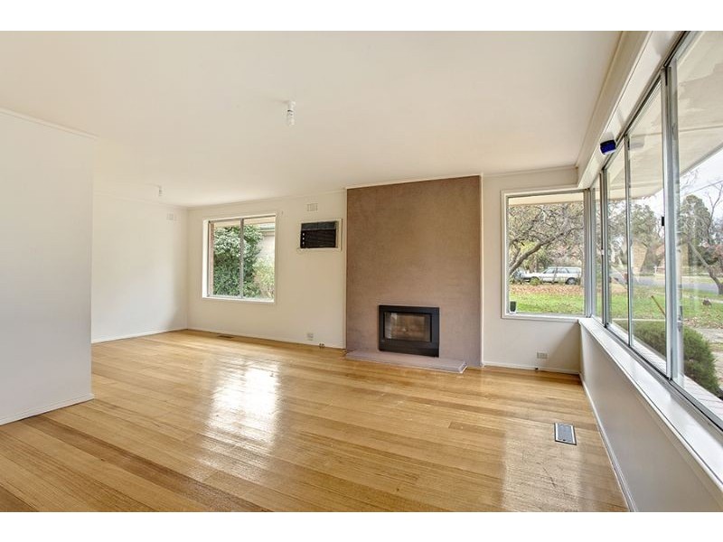 1 Stradbroke Crescent, Mulgrave VIC 3170